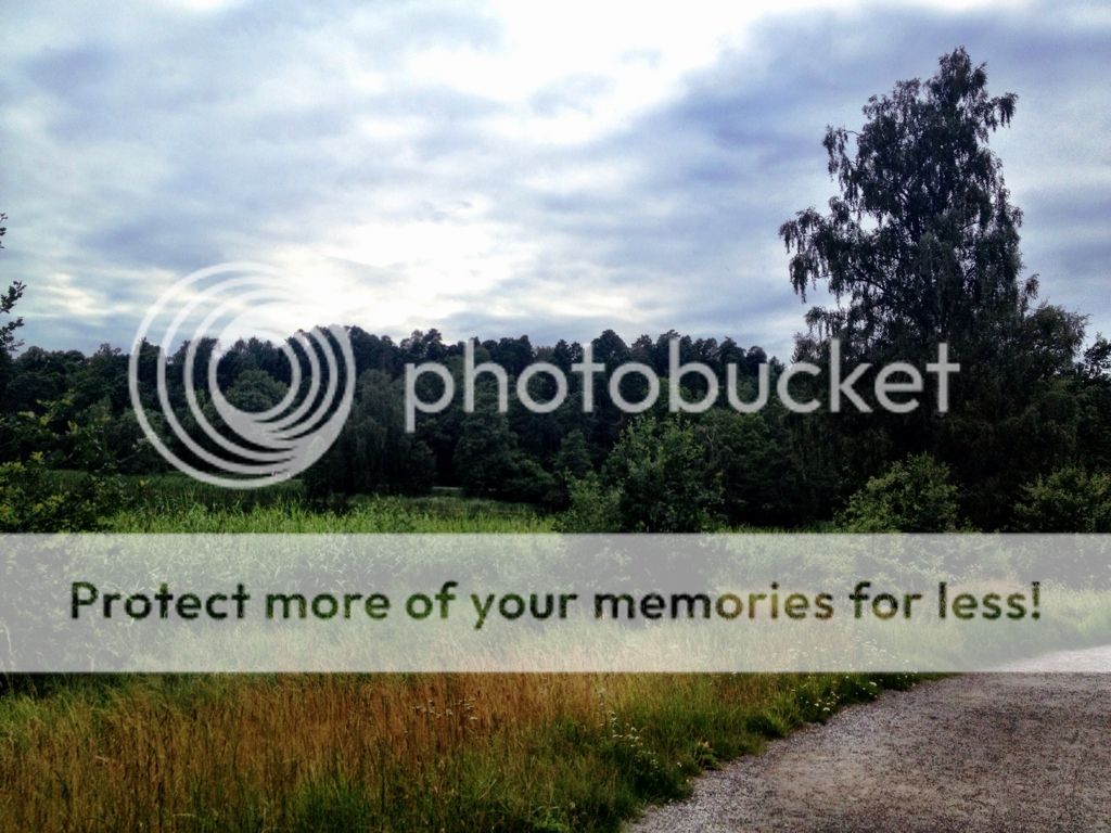 Uploaded from the Photobucket iPhone App