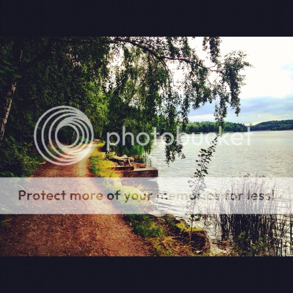 Uploaded from the Photobucket iPhone App