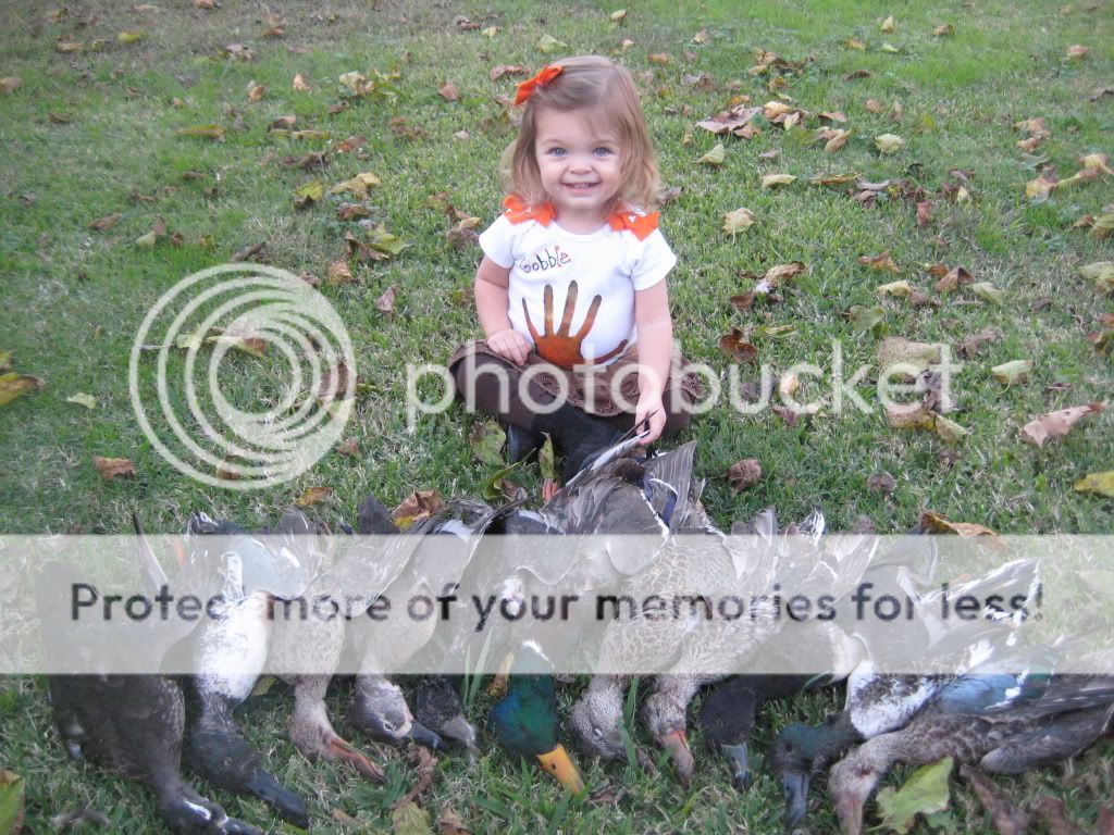1125...MY LITTLE GIRLS FIRST DUCK HUNT...pic Migratory Bird Hunting Texas Hunting Forum