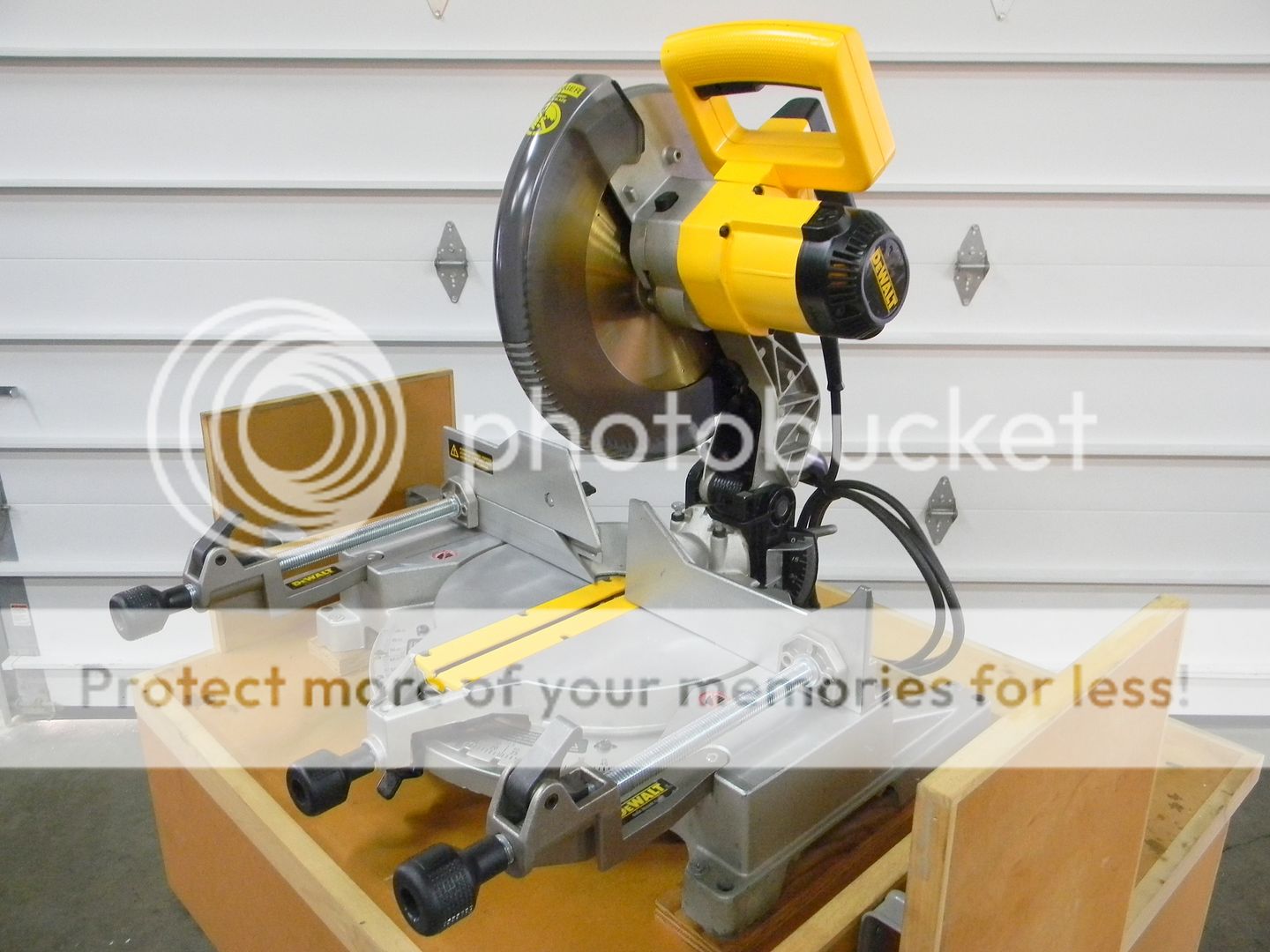 DEWALT MITER SAW DW705 W/ ACCESSORIES SAW BLADE EXTENSION TABLE ANGLE